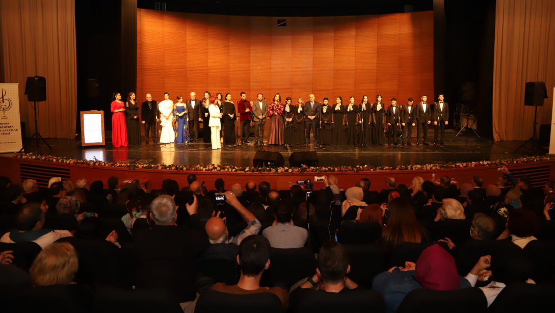 Bursa Zeki Müren Güzel Sanatlar Lisesi Öğrencilerinden Usta İsimlerle Eşsiz Konser