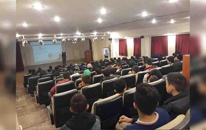  Büyükorhan Çok Programlı Anadolu lisesinde KÖK tarafından Sıfır Atık Bilinçlendirme eğitimi verilmiştir