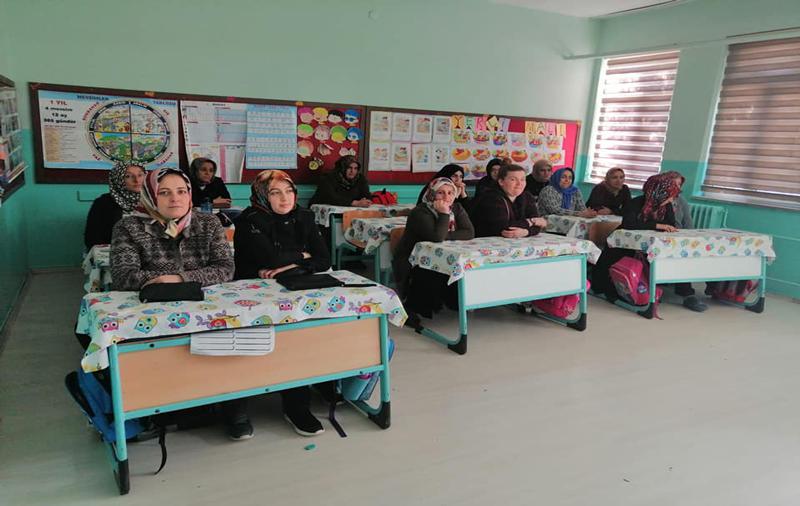 İZNİK/Elbeyli İlkokulu Sifir atik veli bilgilendirme semineri.