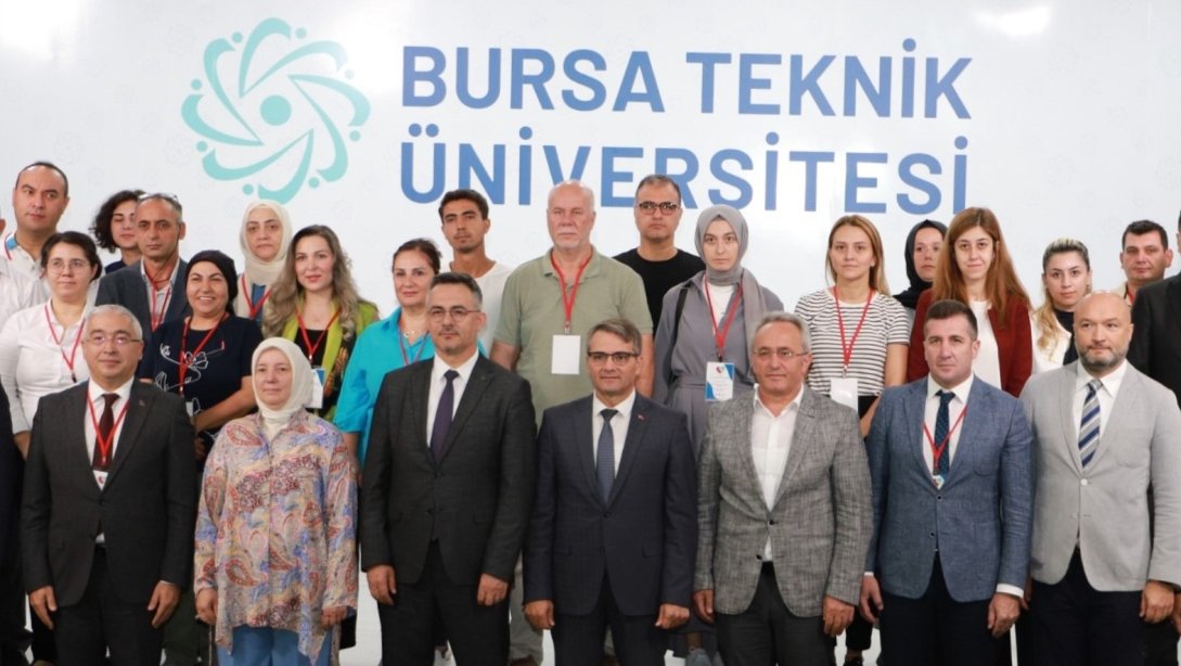 BURSA'DA OTİZM İL EYLEM PLANI ÇALIŞTAYI GERÇEKLEŞTİRİLDİ